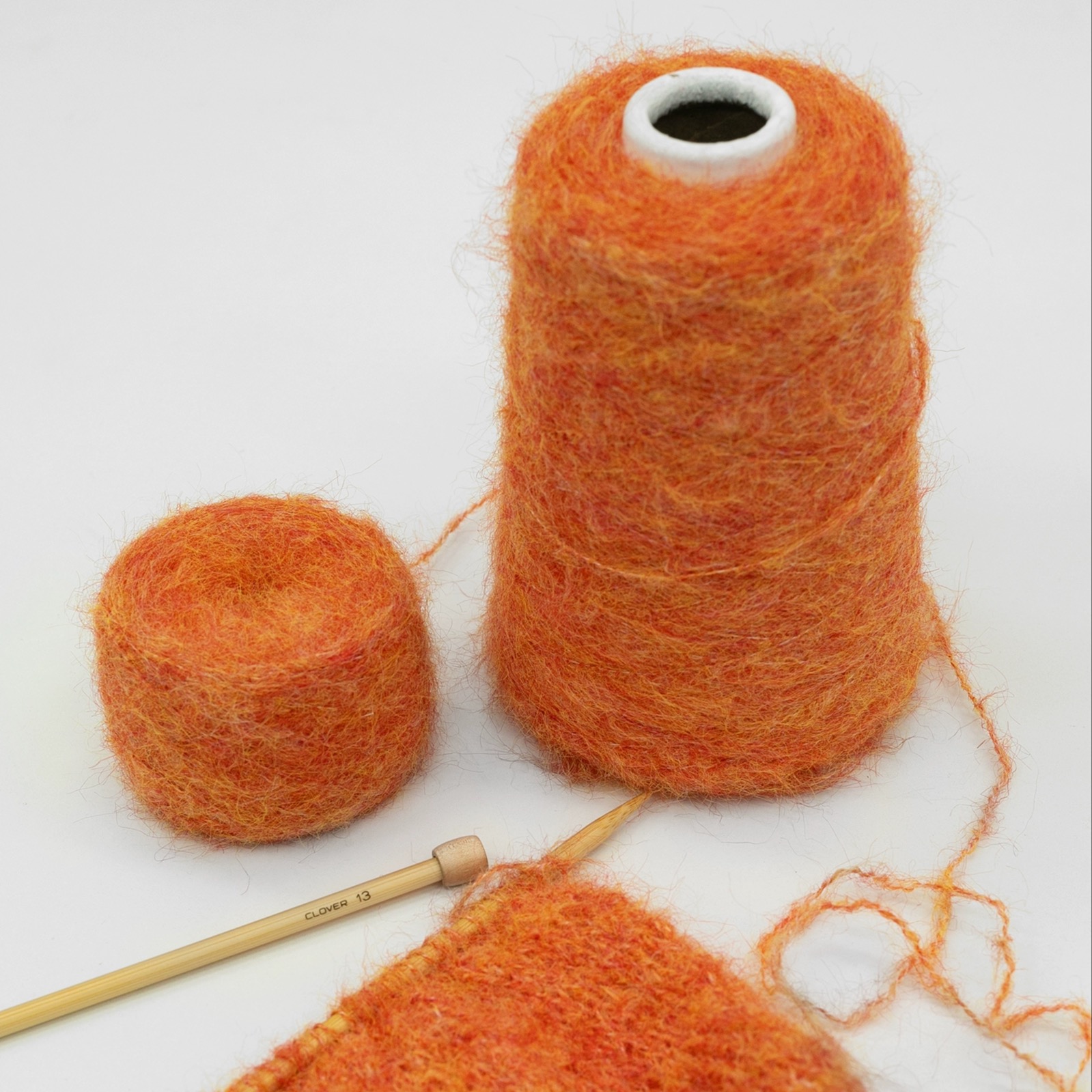 糖果色仿羊驼弹力长毛纱线毛线团手混线手工diy编织钩针棒针配线详情图2