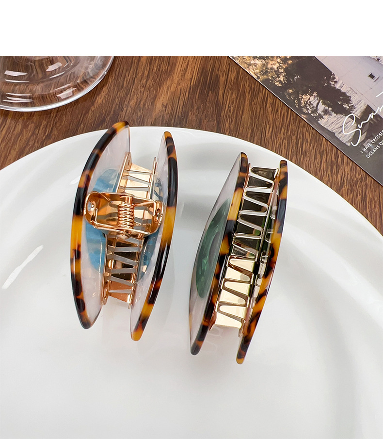 克苏鲁大眼个性醋酸抓夹拼接发夹小众趣味万圣节氛围感发饰女批发详情9