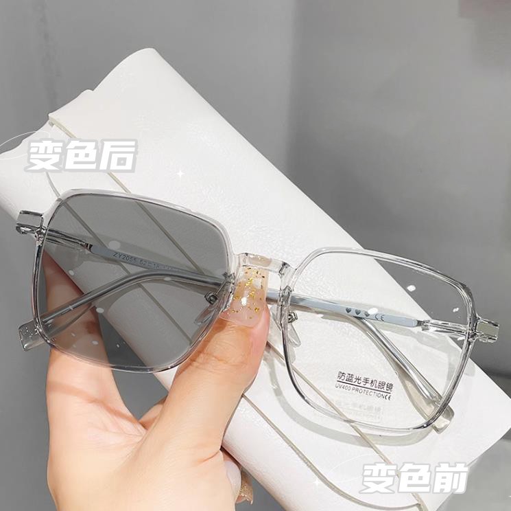 变色近视眼镜防蓝光茶色眼镜女大框高颜值素颜光感超轻显瘦眼镜框详情16