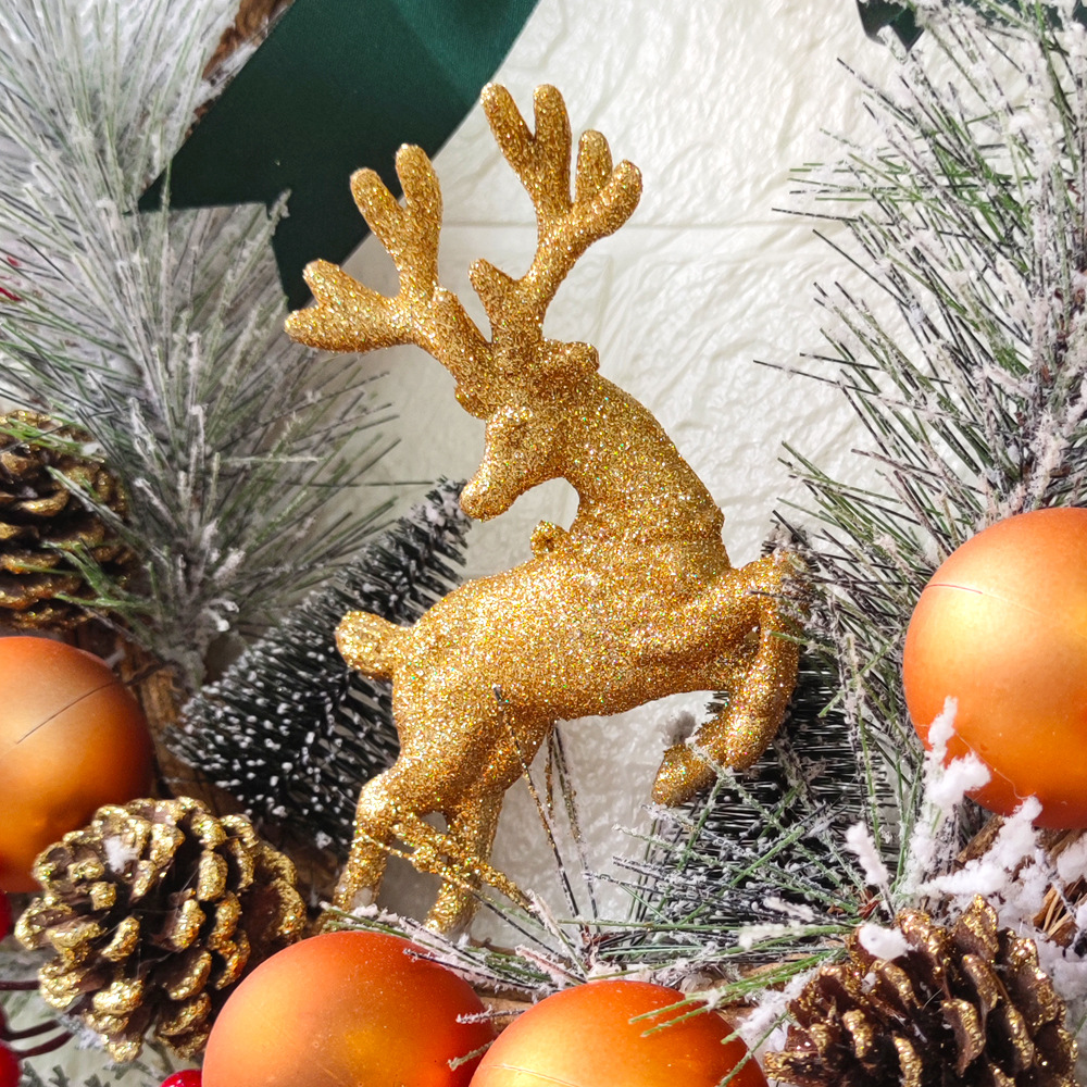 纵鸿跨境新品圣诞花环圣诞节鹿植绒花环圣诞球松果装饰墙挂门挂详情5