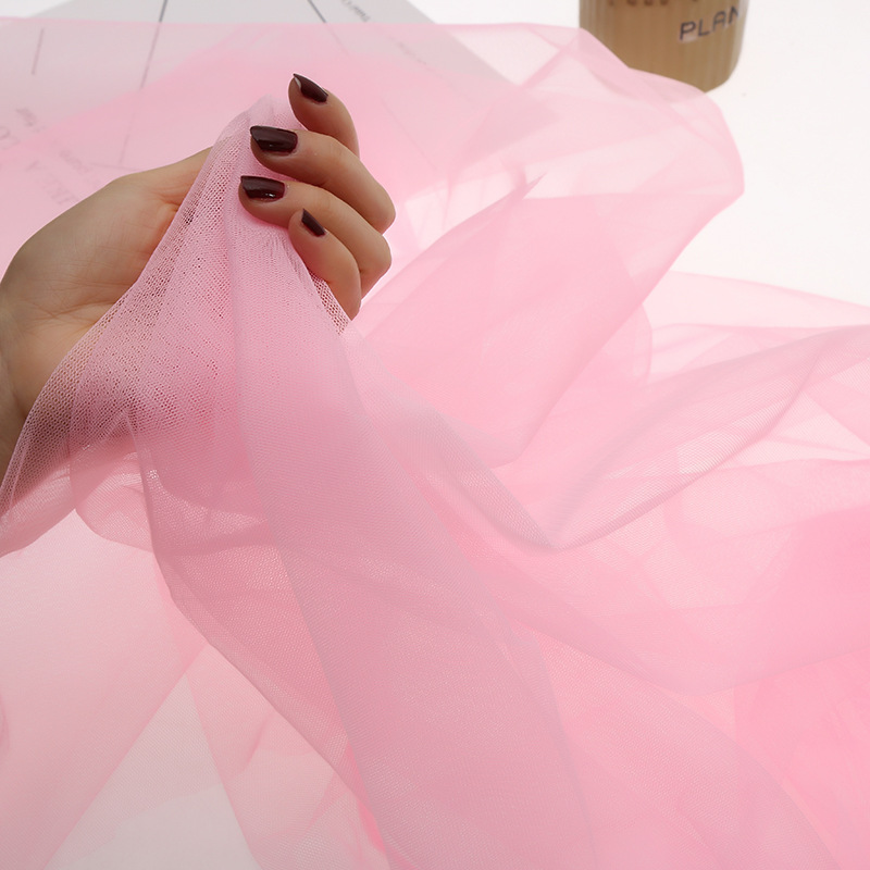 厂家直销36a底布蚊帐婚纱面料涤纶六角网婚纱裙子网纱现货批发详情图3