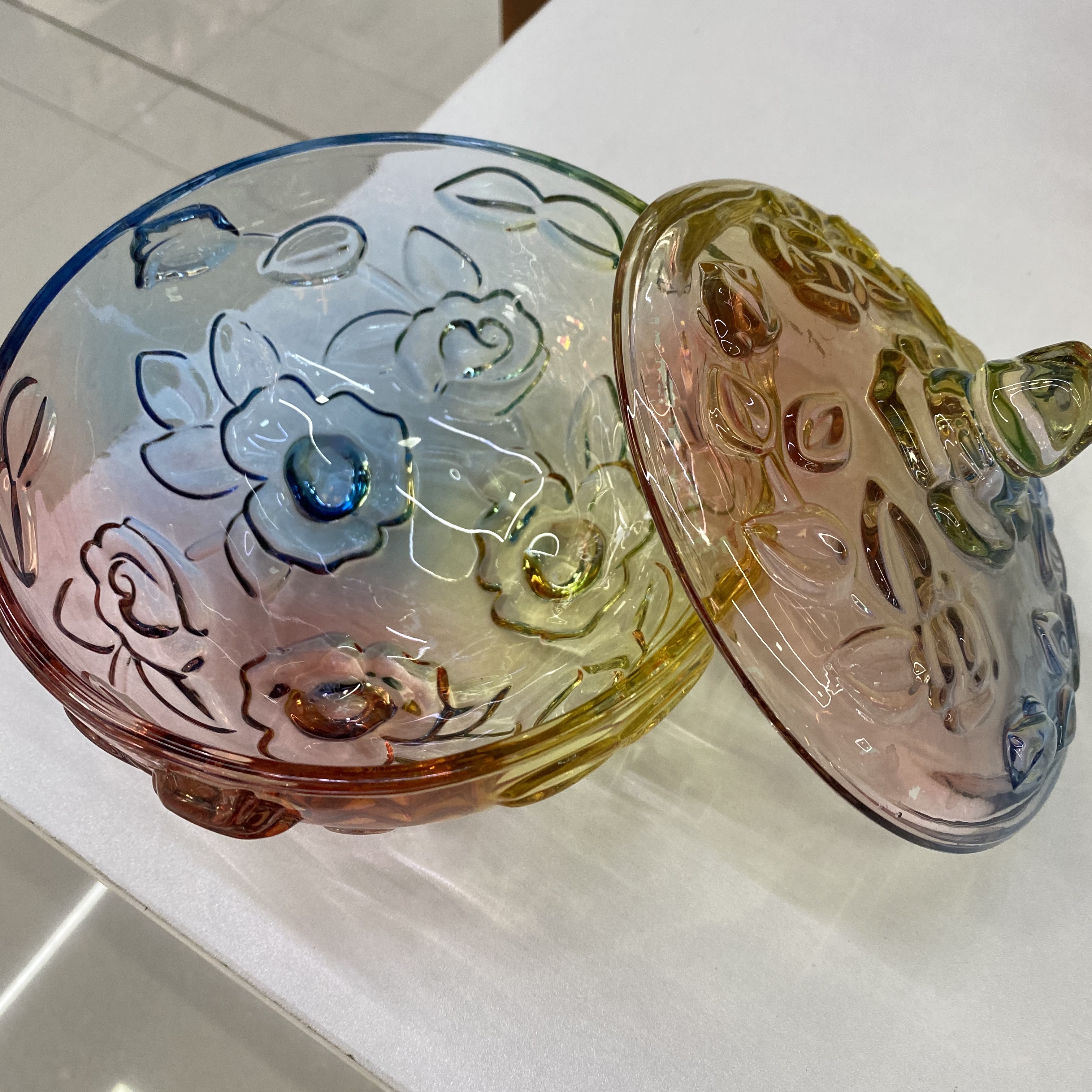 多色水晶厂家直销玻璃蒙古包水晶玻璃糖缸玻璃首饰盒蒙古包水晶糖缸详情图3