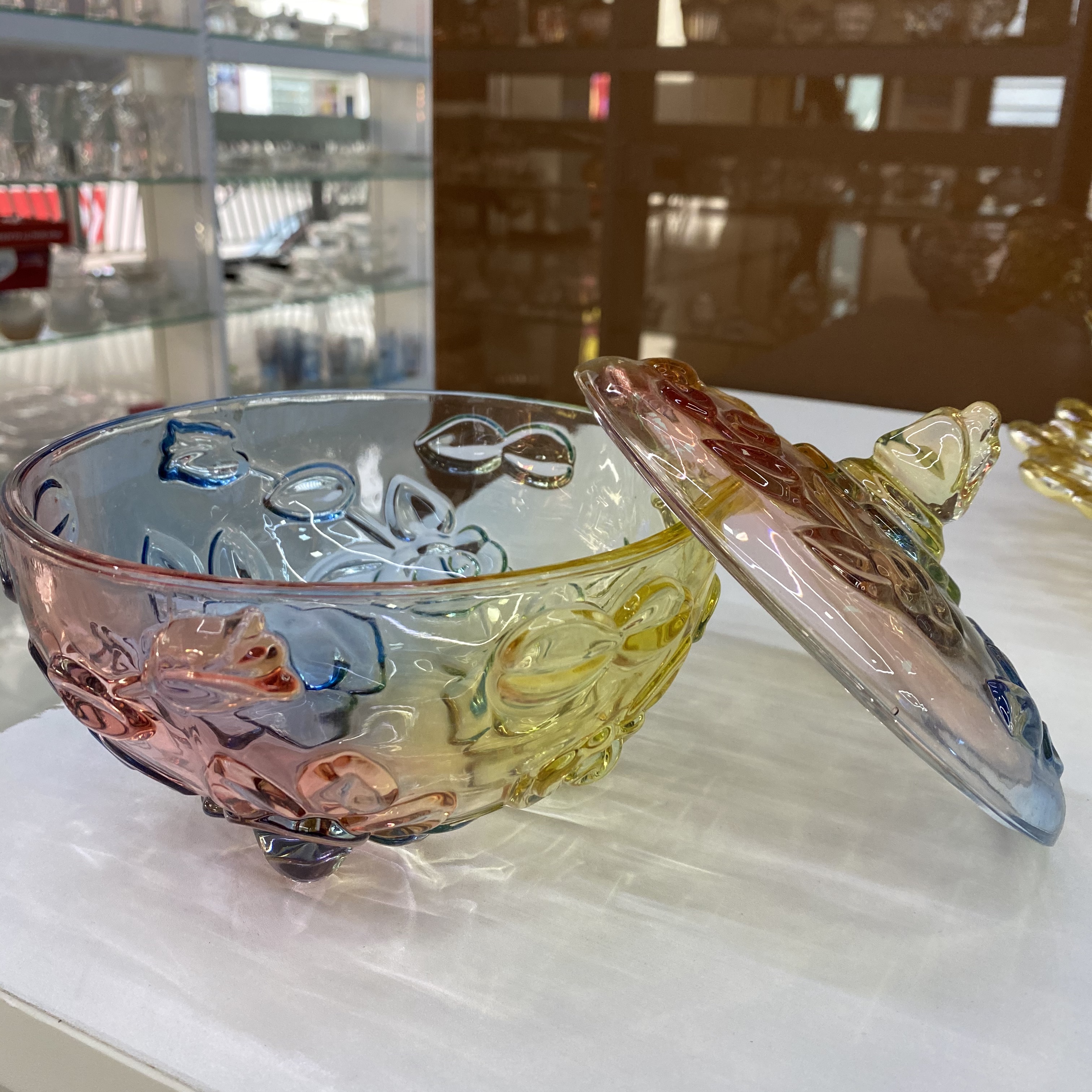 多色水晶厂家直销玻璃蒙古包水晶玻璃糖缸玻璃首饰盒蒙古包水晶糖缸详情图2