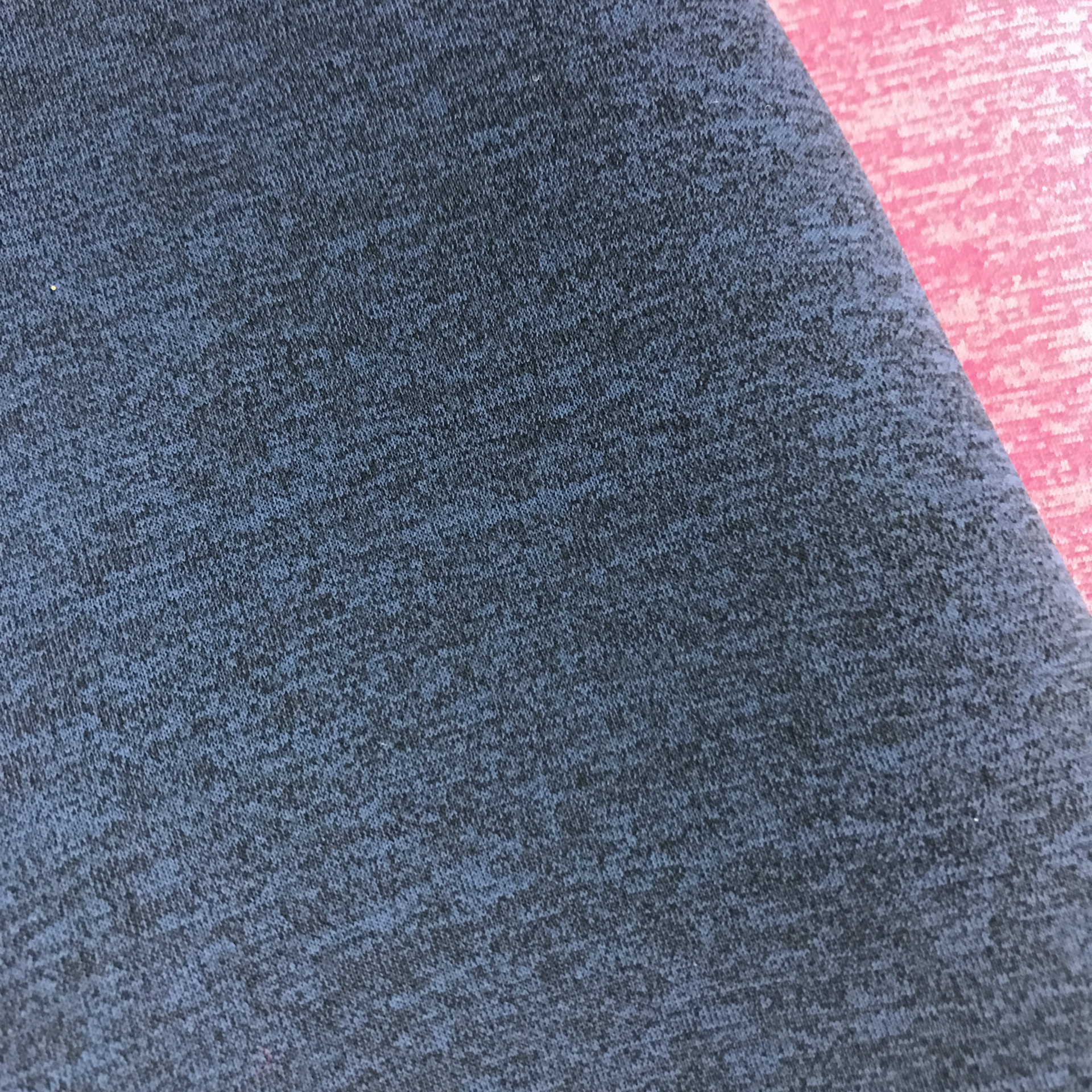 现货直销 太空棉负离子空气层针织面料 秋冬时尚男女装连衣裙面料详情图3