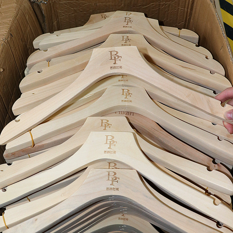 服装店专用衣架木质实木防滑男女装店衣服挂撑子木头裤夹刻字批发详情图3