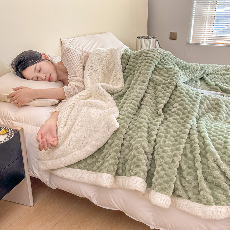 厂家现货秋冬金龟绒提花毛毯加厚羊羔绒空调毯被子纯色午睡盖毯披详情图3