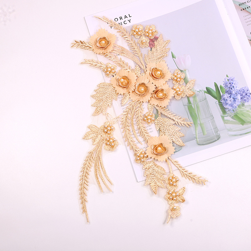 厂家热销刺绣花朵胸花diy服装装饰欧式手工钉珠蕾丝网纱刺绣花边详情图1