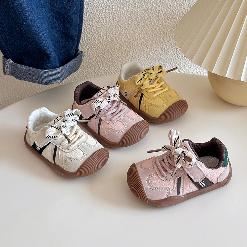 宝宝学步鞋0-1-3岁春秋新款婴幼儿皮面防滑运动鞋子男女童机能鞋详情图2