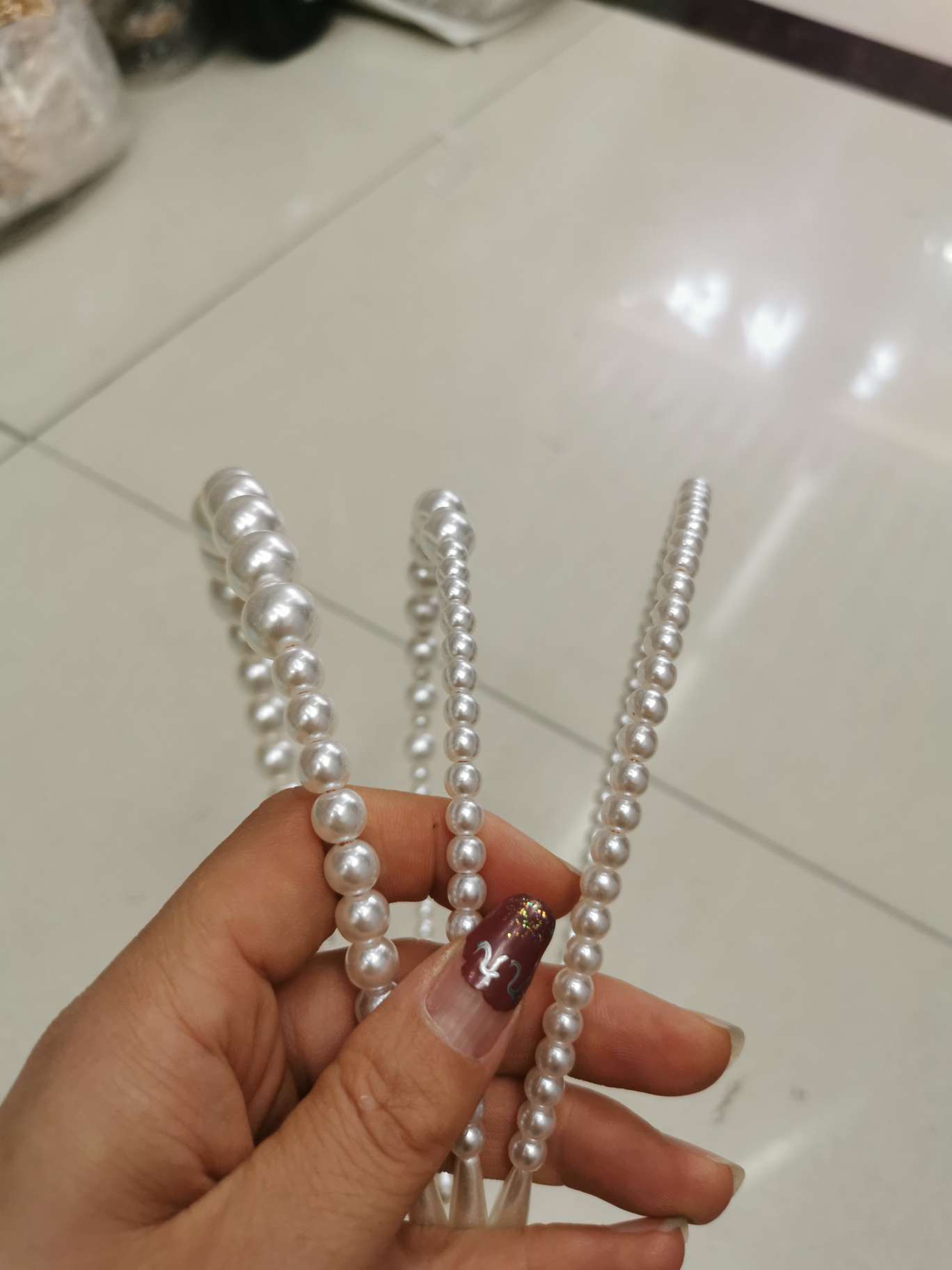 新款 珍珠发箍女韩国网红头箍百搭发卡女简约气质压发夹子头饰批发详情图2