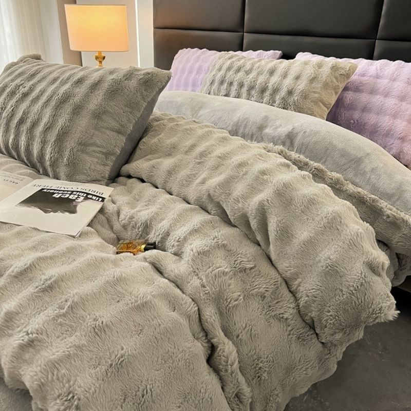 牛奶绒刺绣四件套超厚详情图1