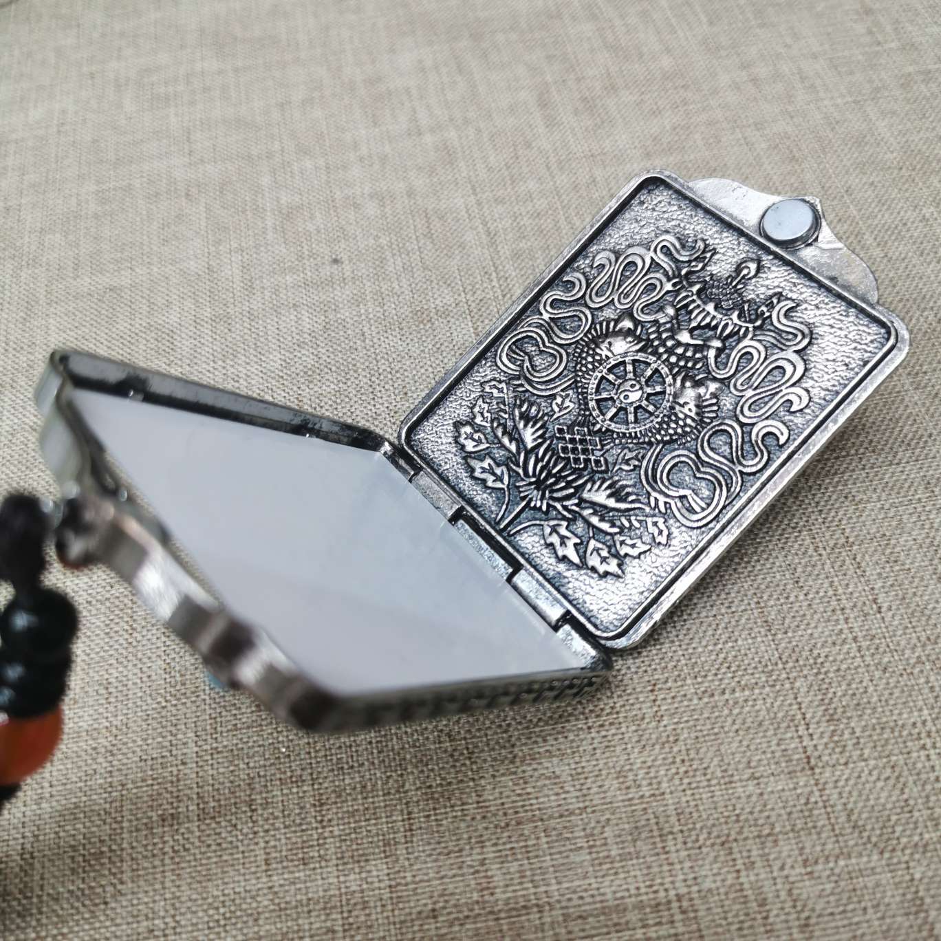 藏传唐卡项链绿度母详情图2