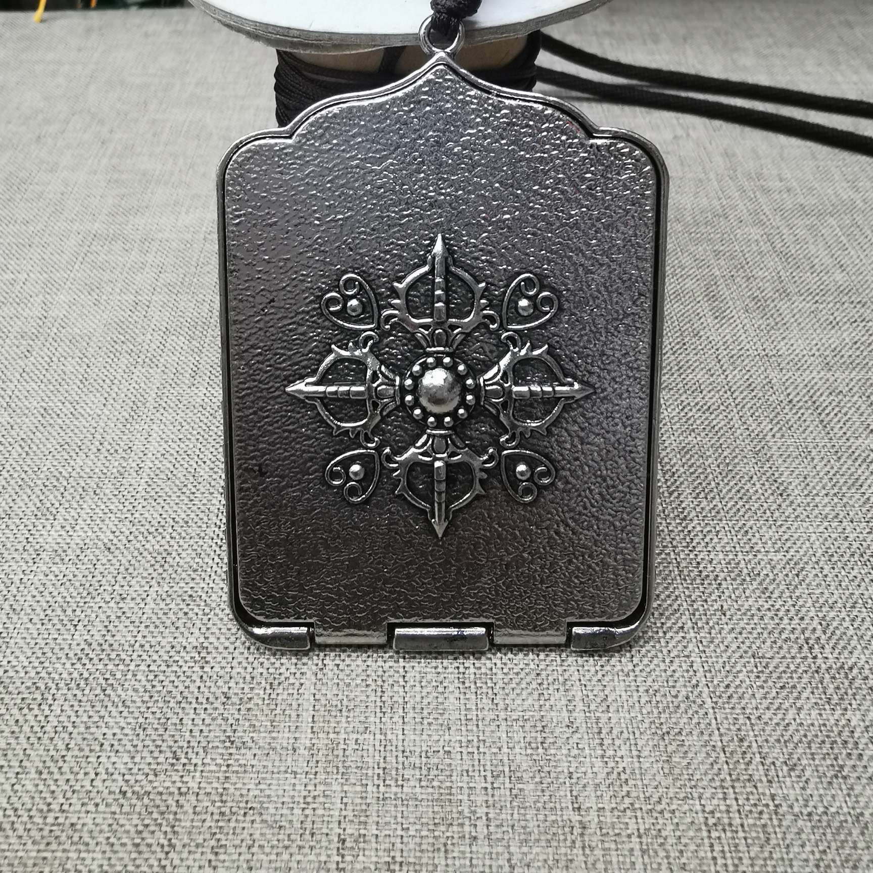 藏传唐卡项链绿度母详情图5