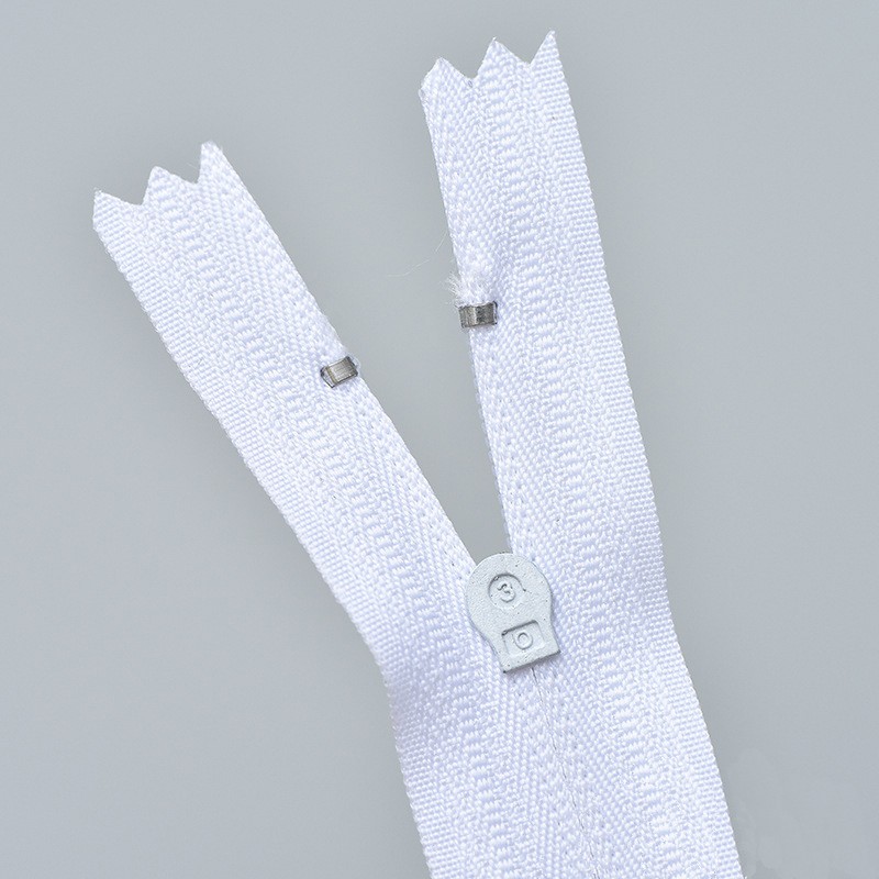 拉链厂家供应三号闭尾平纹尼龙拉链 服装拉链批发多种规格可定制详情图2