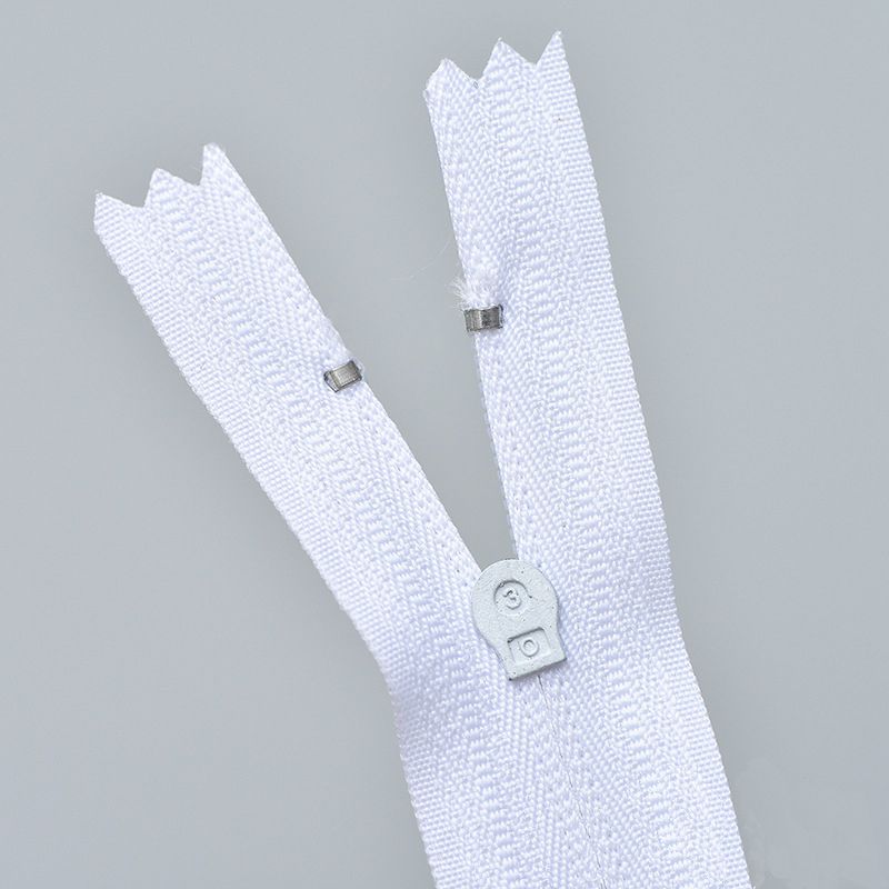 拉链厂家供应三号闭尾平纹尼龙拉链 服装拉链批发多种规格可定制详情图3