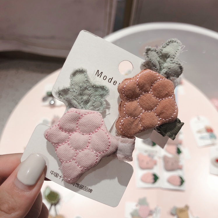 摩登女孩 秋冬款草莓儿童压夹 单款2色混 20个起批 不包邮详情图1