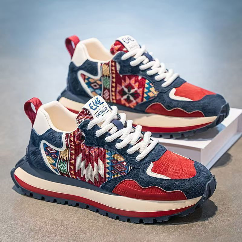 春夏男鞋新款板鞋国潮爆款厚底学生休闲刺绣潮鞋阿甘鞋详情图1