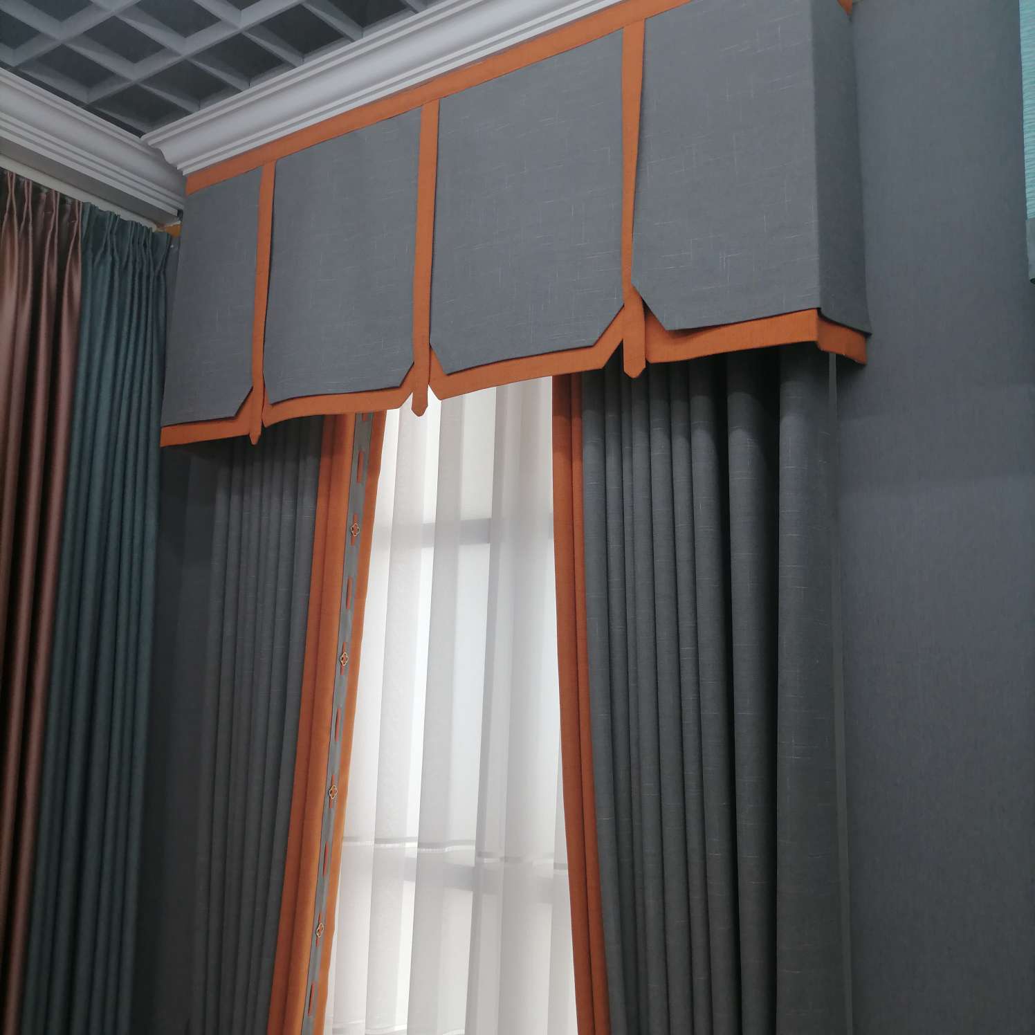 麻料窗帘布橙灰拼接详情图1