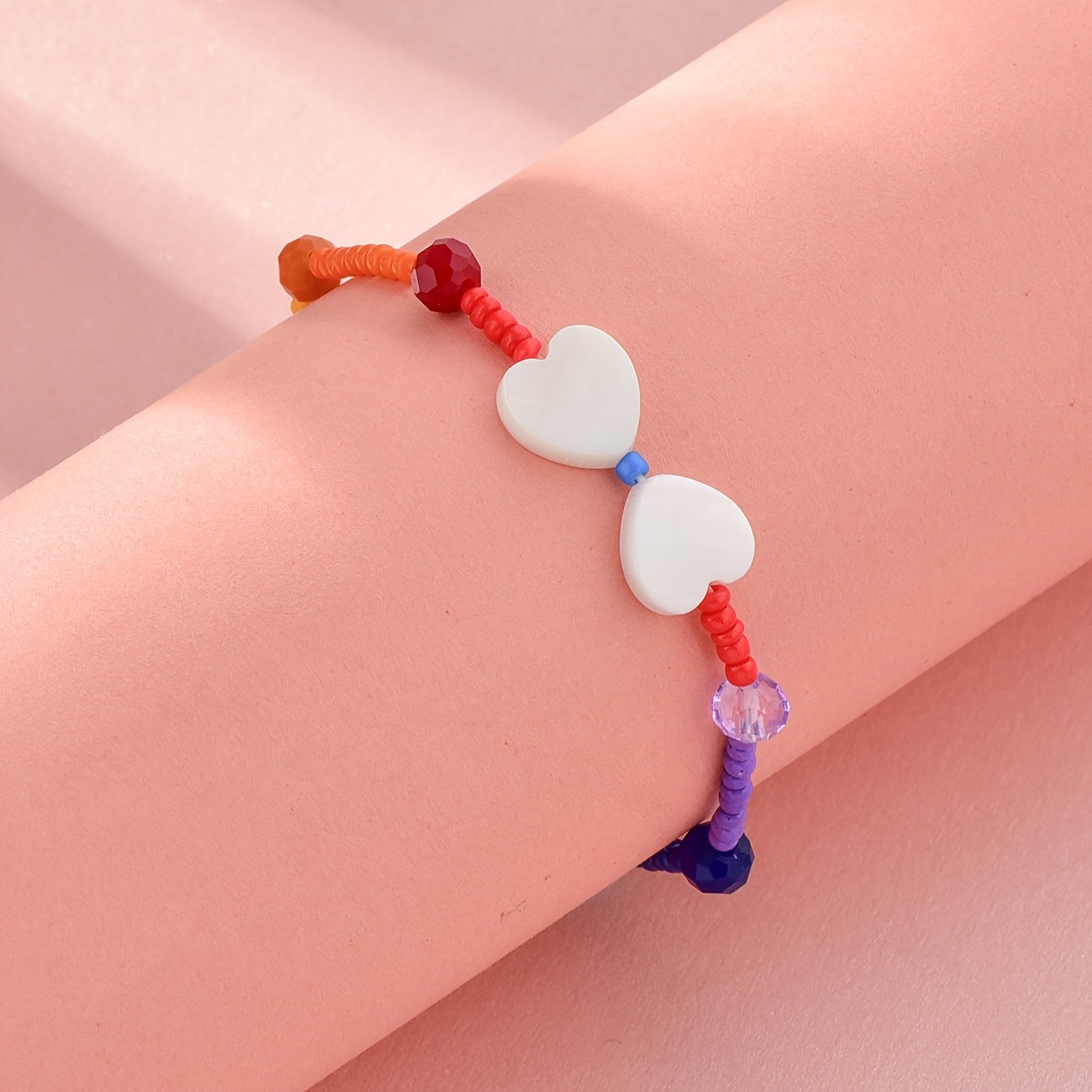 1件可爱彩虹串珠手链，波西米亚风格，爱心贝珠女士手链，音乐节、潮流派对适用，送闺蜜的礼物手链详情图4