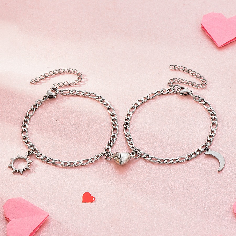  2件/套复古不锈钢简约风太阳月亮吊坠手链，心形配件磁扣相吸，情侣手链闺蜜手链，情人节礼物纪念日详情图5