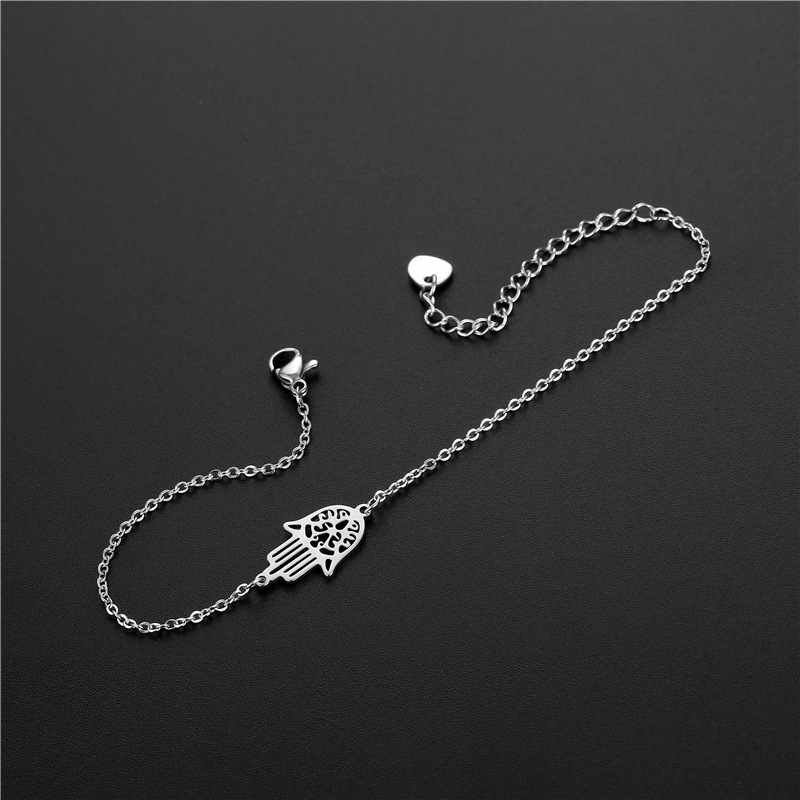 1件简约风嘻哈钛钢手链，潮流时尚，龙虾扣可调节大小，适合日常派对逛街佩戴，送闺蜜和朋友的贴心节日生日纪念日礼物详情图3