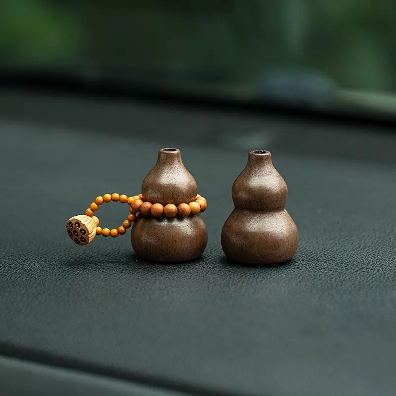 木车载胡桃木汽车香薰香水扩香精油出风口葫芦车内摆件檀香扩香器详情图3