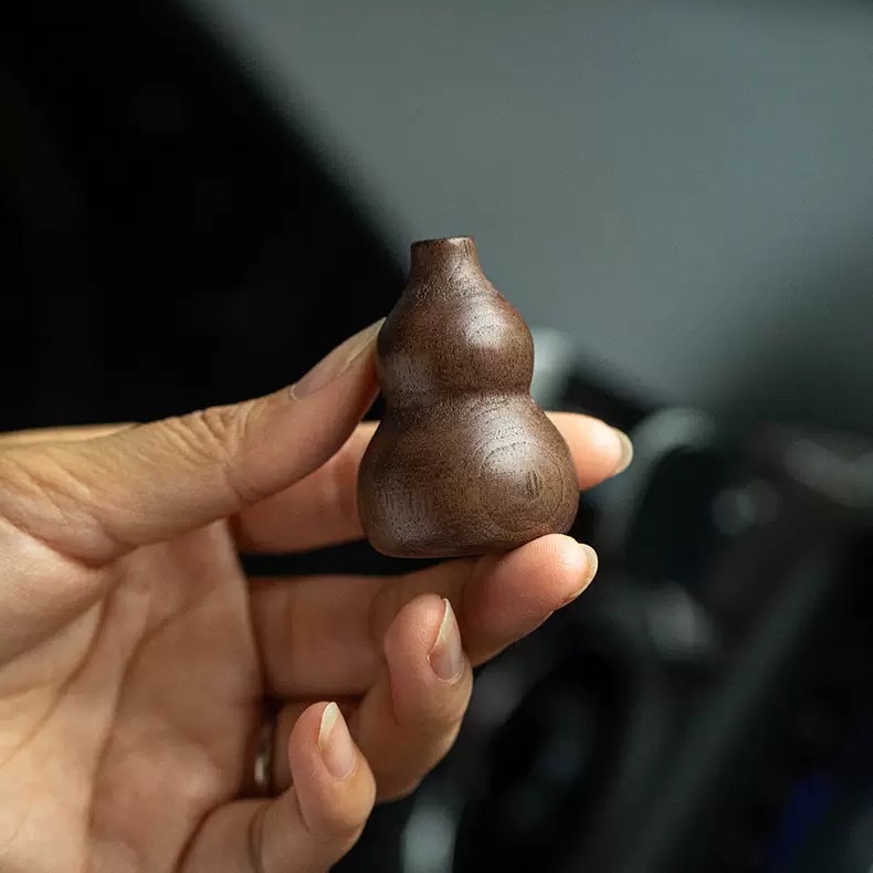 木车载胡桃木汽车香薰香水扩香精油出风口葫芦车内摆件檀香扩香器详情图4