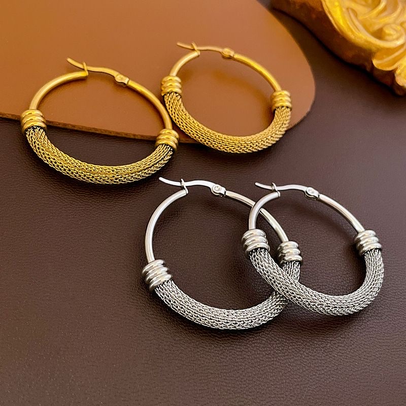 高级感钛钢镂空圆圈耳扣耳环欧美时尚简约气质个性金属风几何耳饰详情图4