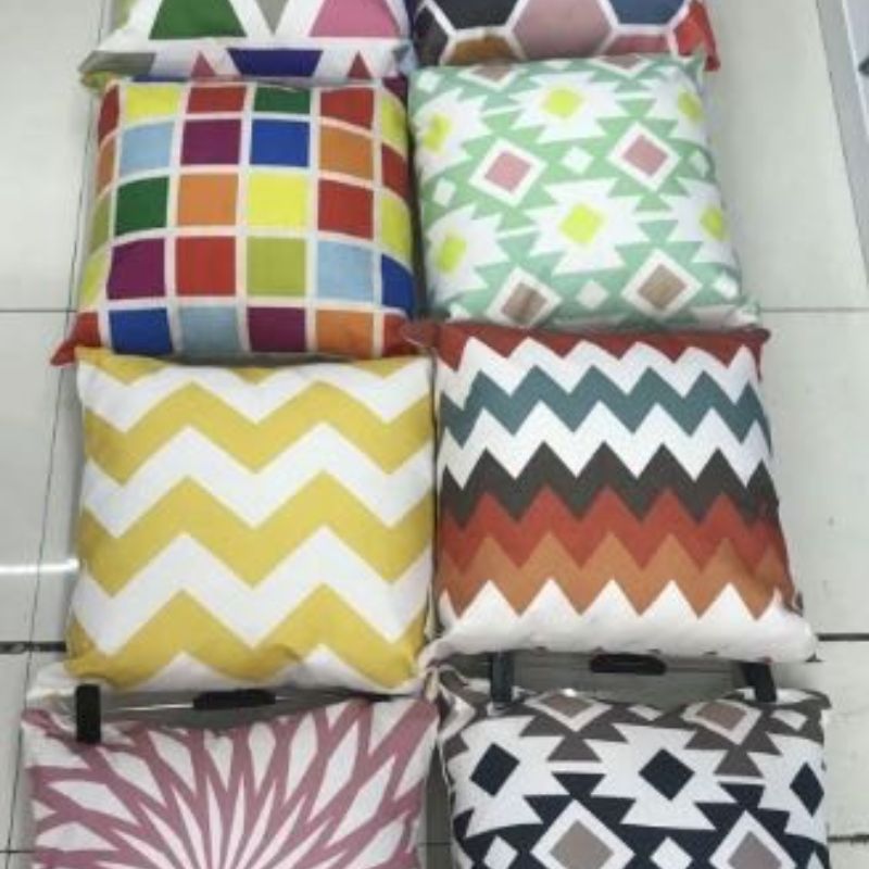 2020新款百分比化纤45*45时尚抱枕靠垫不规则渐变0002详情图1