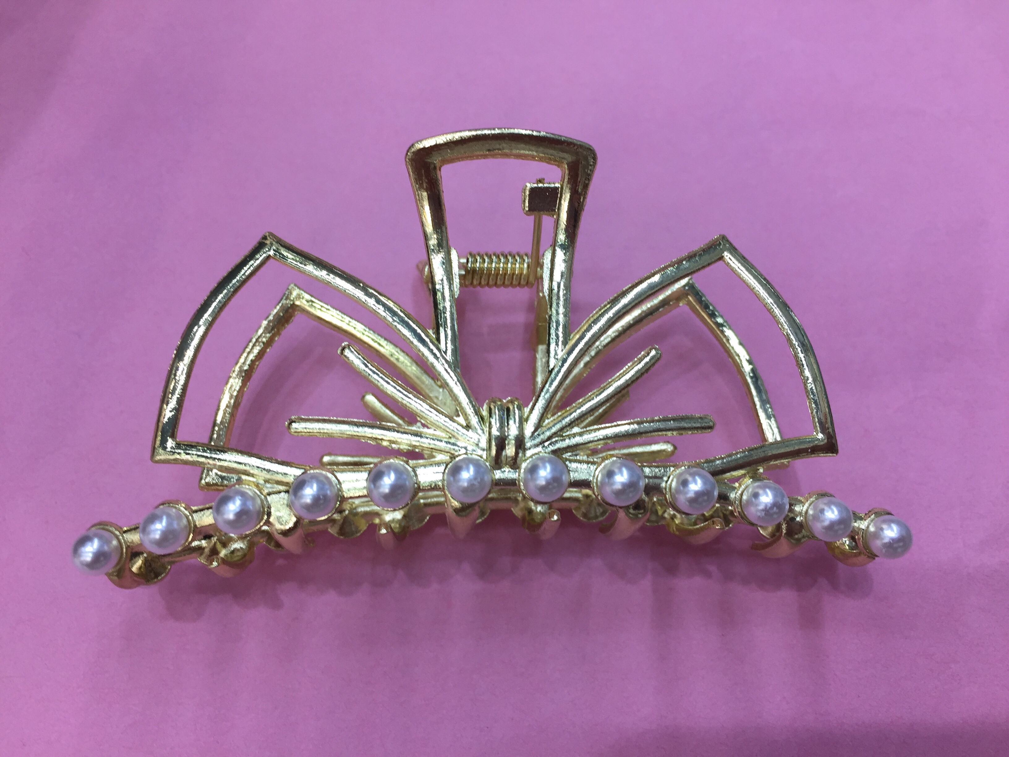 爆款网红合金镂空发顶卷发筒固定卷发筒固定发顶合金蝴蝶带珍珠详情图3