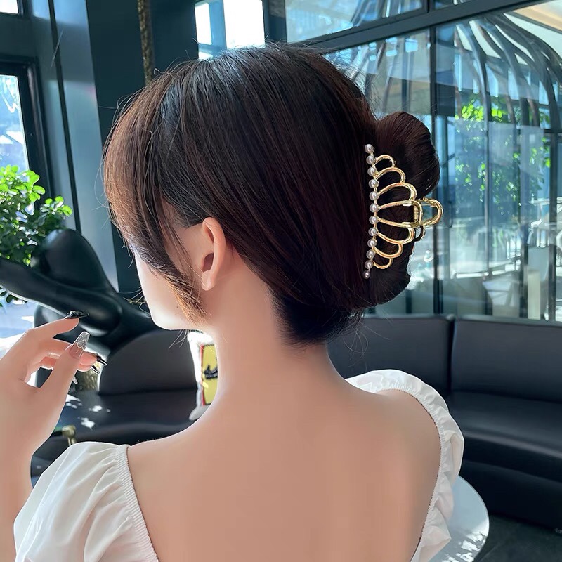 爆款网红合金镂空皇冠发顶卷发合金皇冠加珍珠详情图4