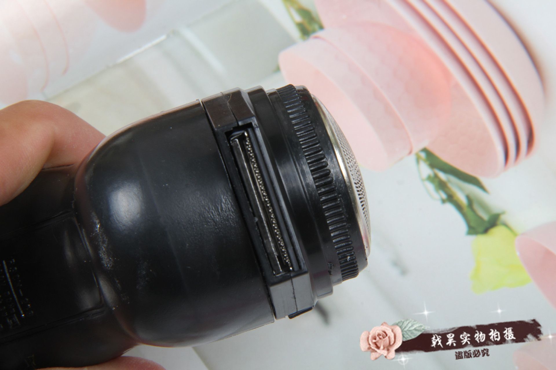 电动剃须刀男士刮胡刀便携胡须刀内置电池非充电刮胡刀厂家批发详情7