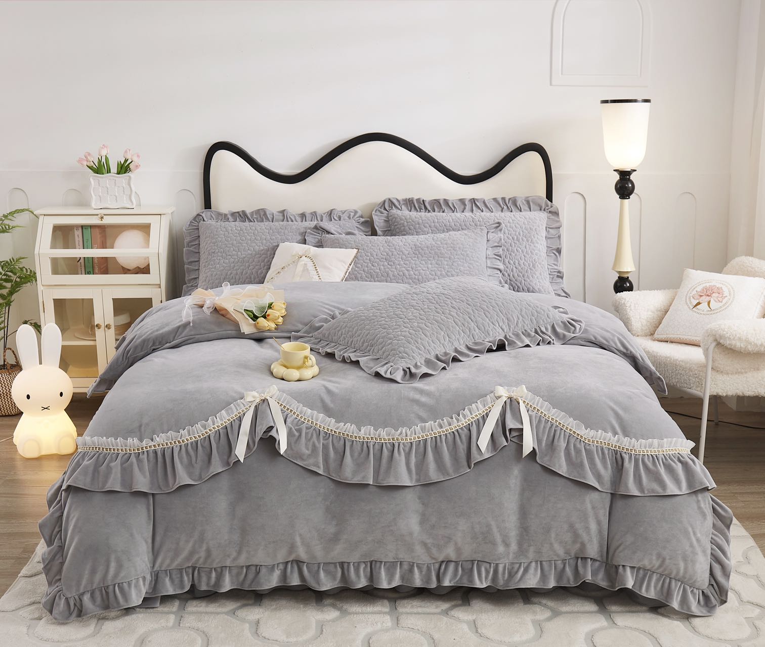 裕祥家纺冬季上新爆款荷花边牛奶绒暖绒四件套详情图2