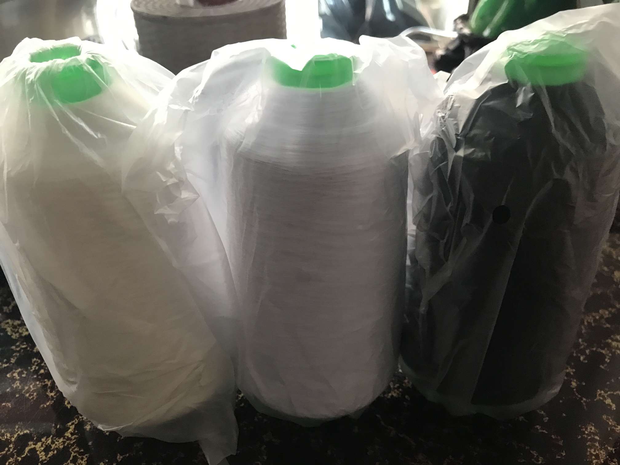 高弹丝线锦纶70/2拷边弹力线密拷丝线弹力布料打边线详情图1