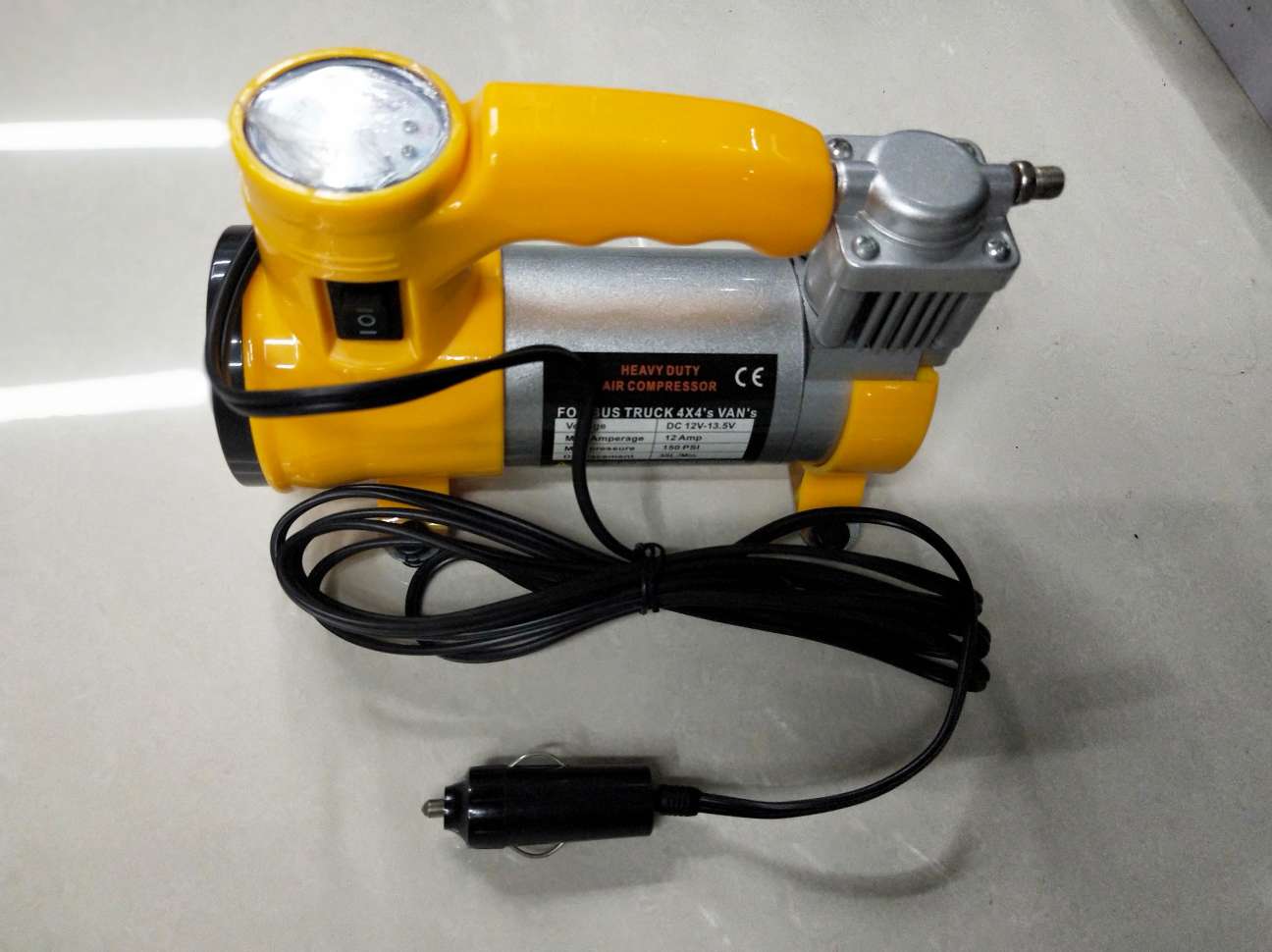 车载充气泵详情图1