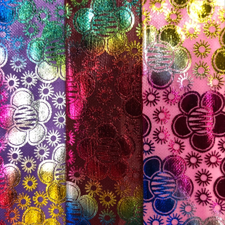 厂 家直销小梅花现货烫金面料详情1