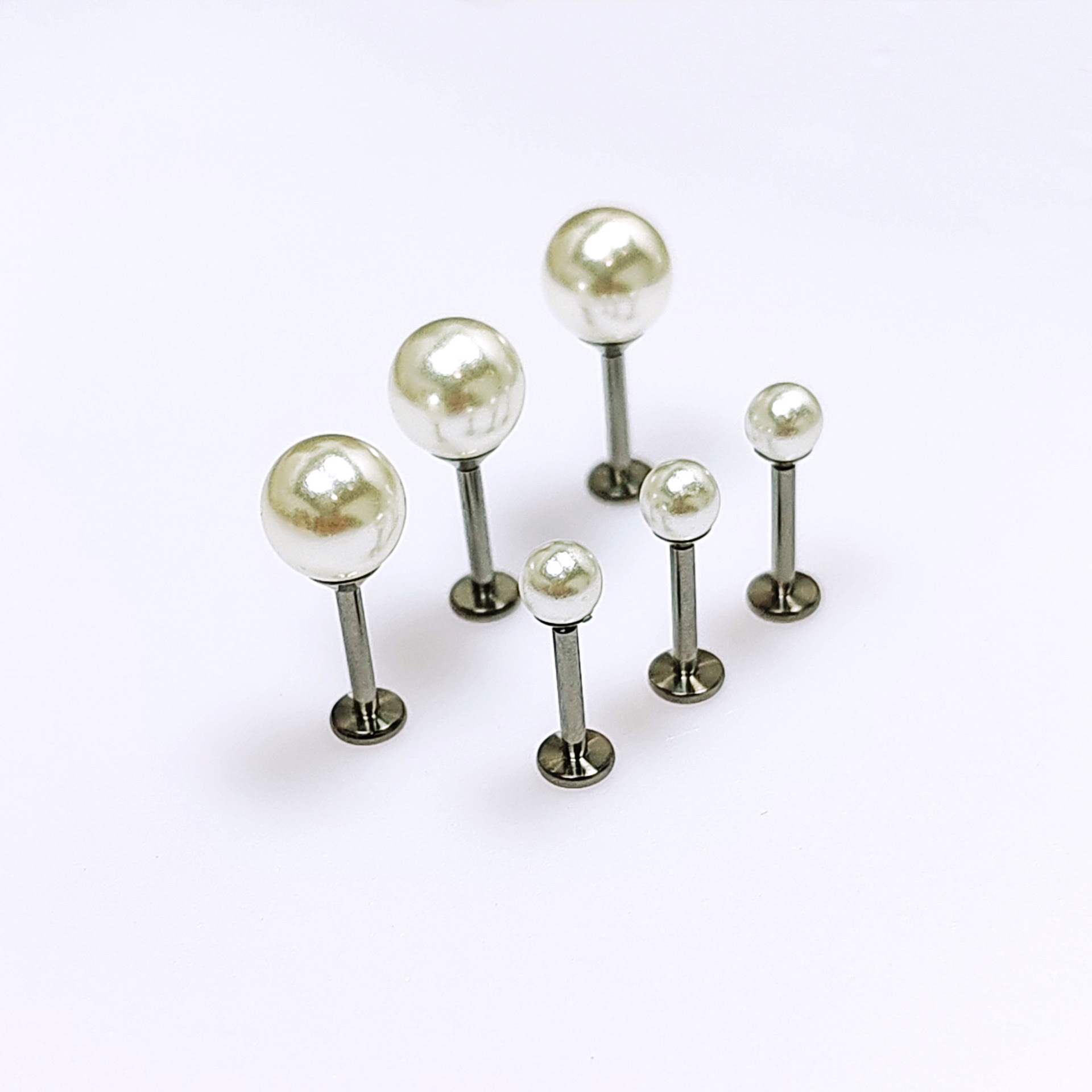 f136钛合金仿珍珠耳钉养耳洞高级感气质内螺纹平底耳骨耳蜗钉唇钉 饰品详情图4