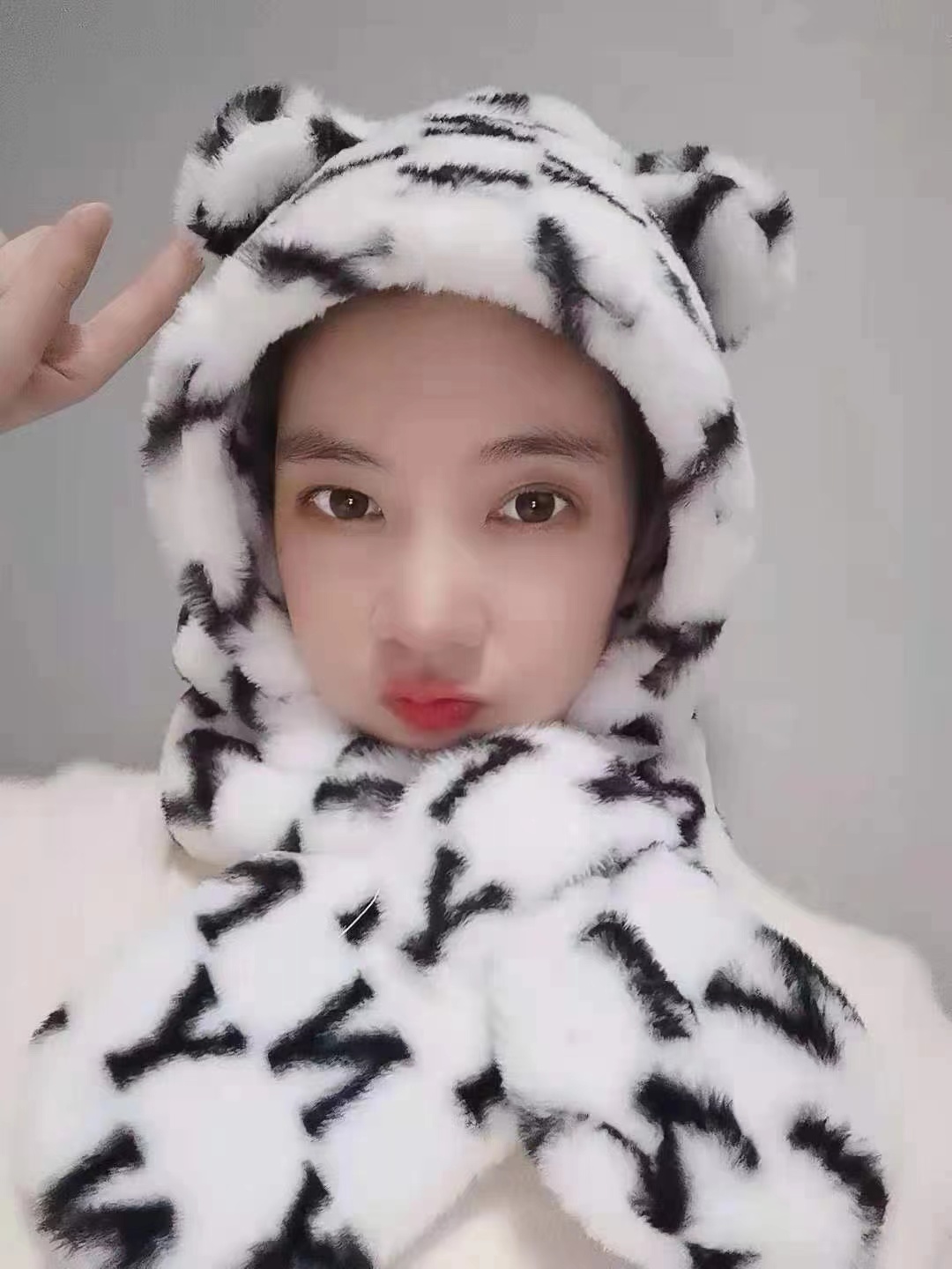 加厚帽子女秋冬季可爱保暖毛绒围巾一体护耳朵防风围脖超暖三件套详情图1